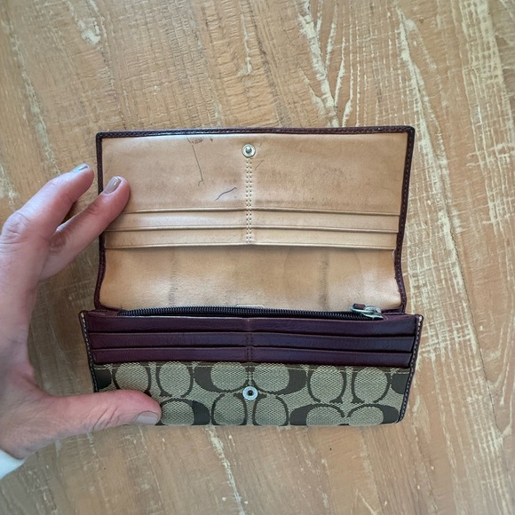 Coach Signature Canvas Wallet with Burgundy Accent - Picture 3 of 3